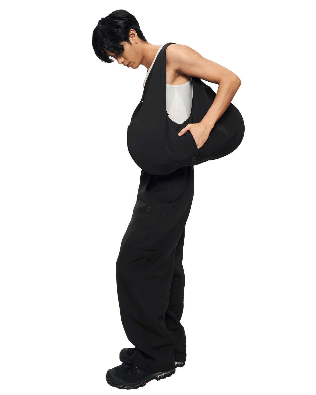 Crescent Tote Vest