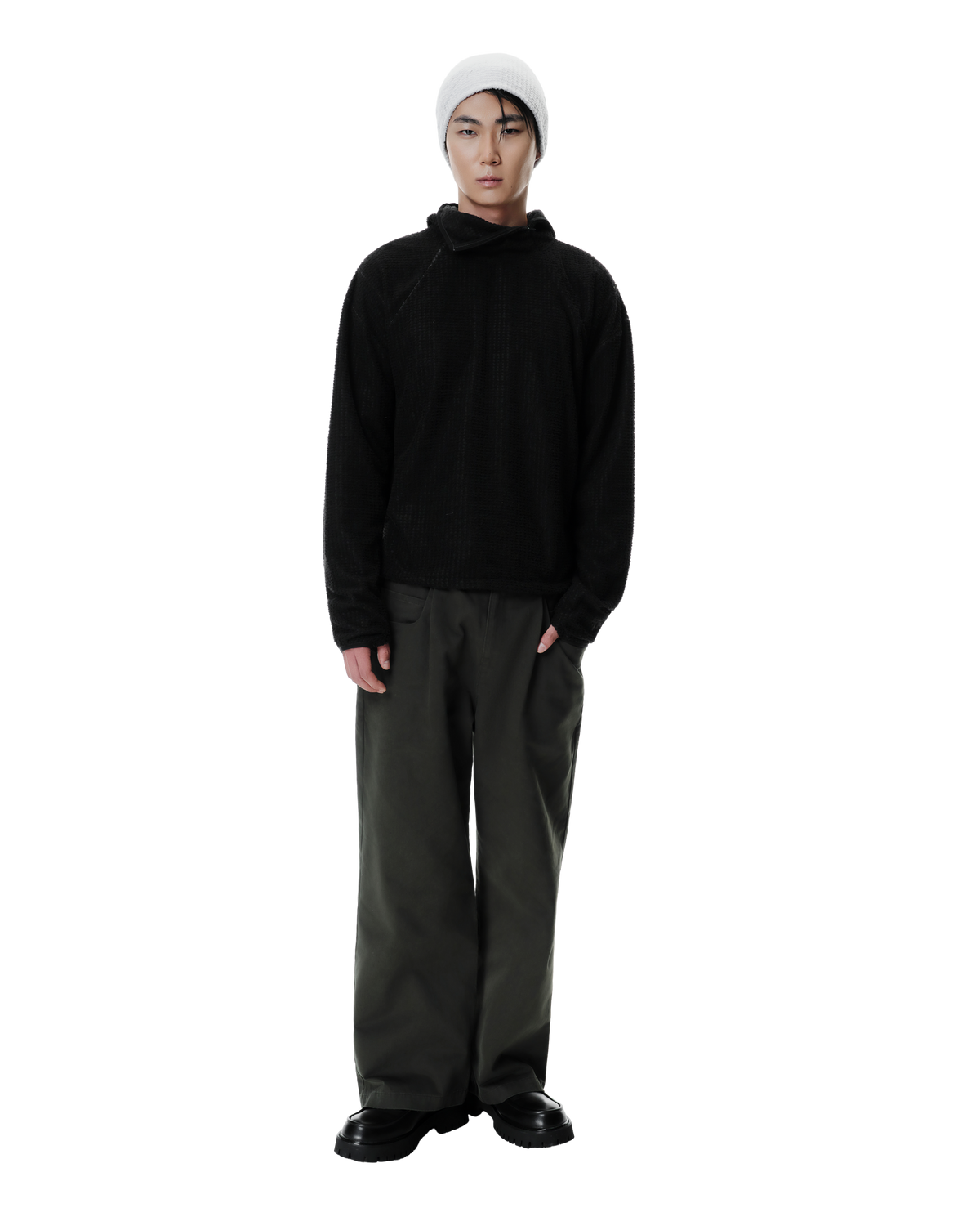Kumo THERMOLITE® Beanie in Ice Grey, front view on model