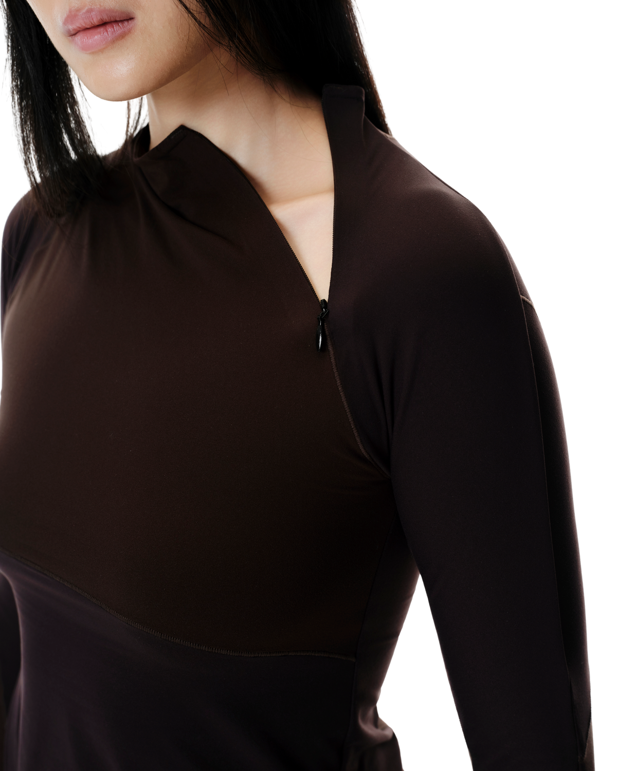 Mora Active Top in Dark Brown, detail view on model